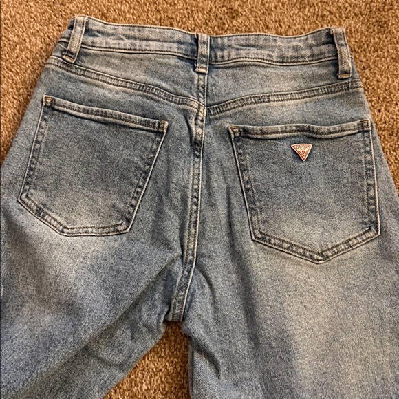 Guess High Rise Straight Jeans - Picture 6 of 6